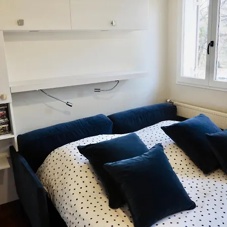 Piscine Interieure Villa